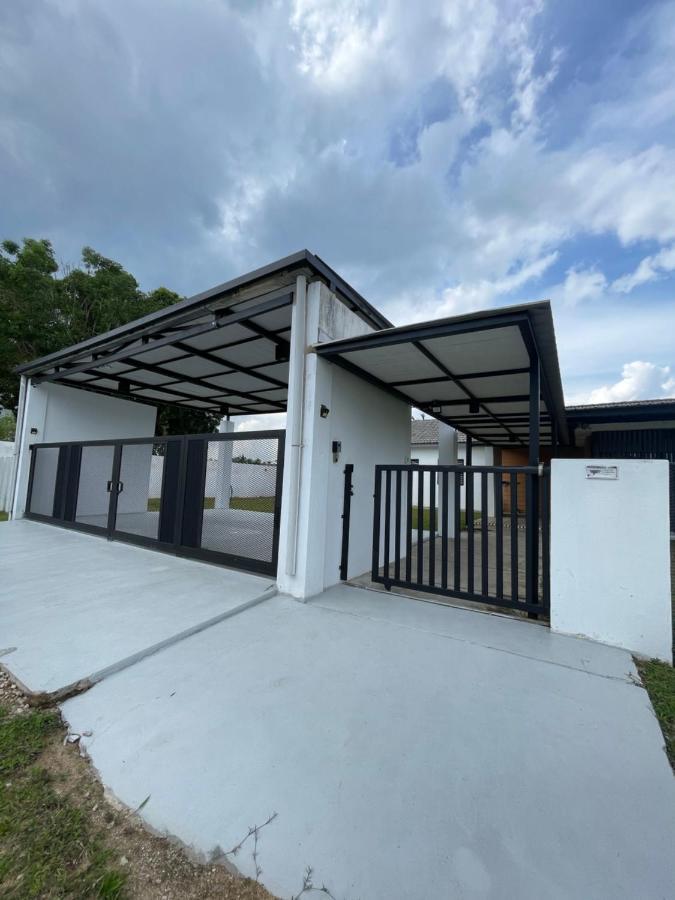 Nur Villa Sg Soi Musslimm Only Kuantan Bagian luar foto